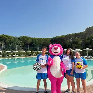 https://camping-i-melograni.it-tuscanyhotel.com